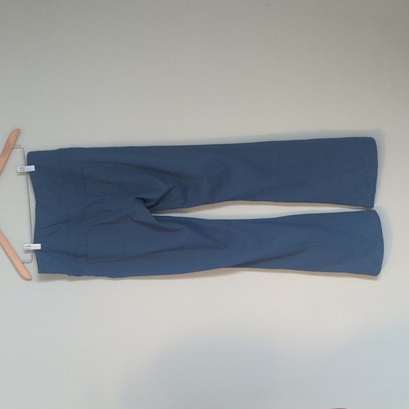 NWT HALARA Misty Cyan Blue Leggings, US L - Picture 2 of 5